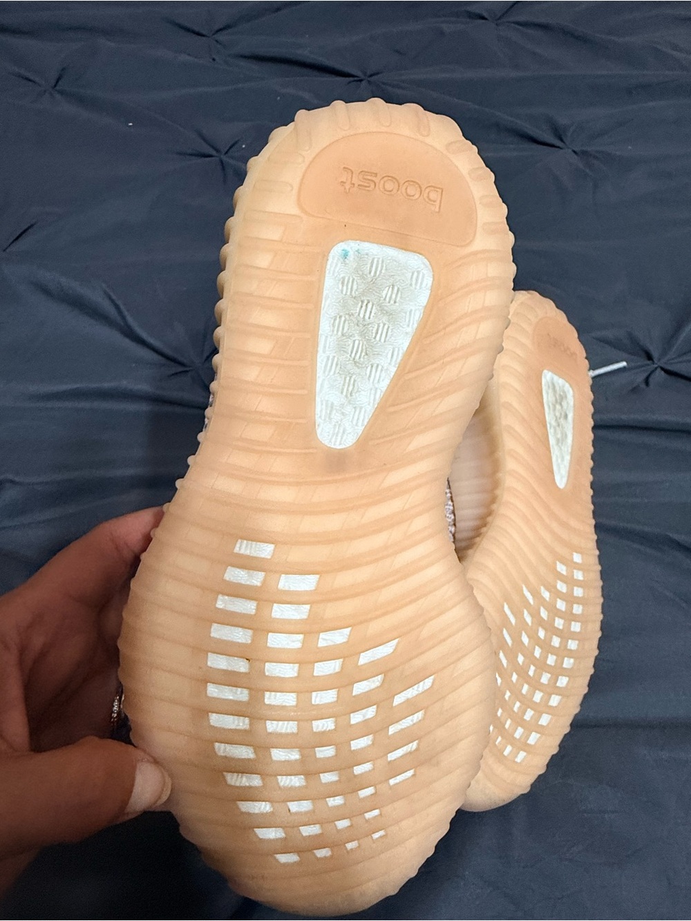 Yeezy Boost - Picture 4 of 11